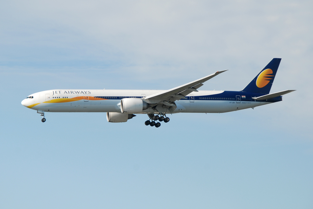 VT-JEH@LHR_18AUG12 VT-JEH@LHR_18AUG12